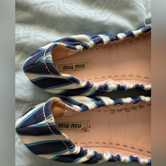 Miu Miu Blue and White Striped Flats with Bow - Picture 3 of 9